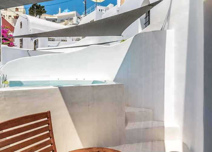 Anila Suites Fira  acceptant les animaux