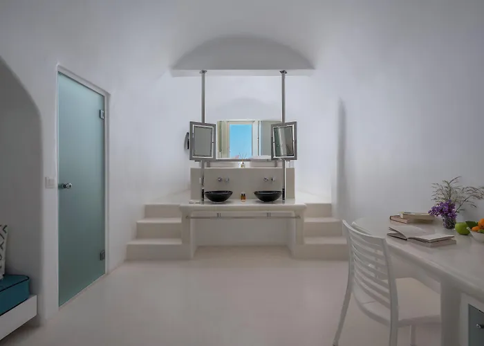 Diamond Luxury Suites Collection Oia 