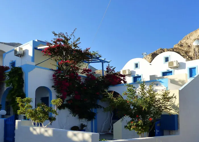 Anna Maria Rooms Santorini Perissa 