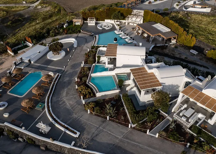 Casas Vacacionales en Oia (Santorini)