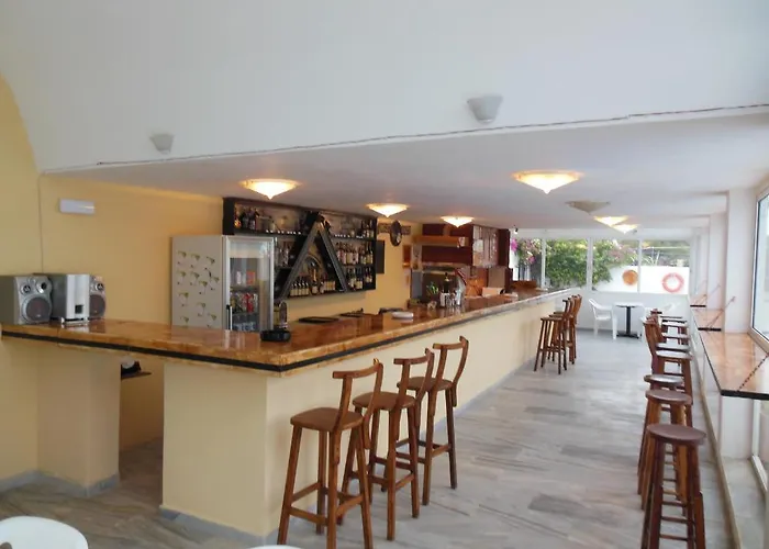 Hoteles cerca de Plaza Pedro IV