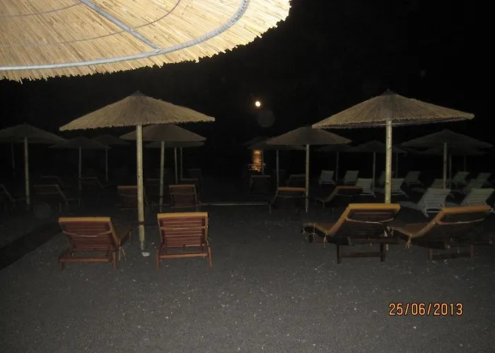 Villa Gambas Beach Studios Kamári