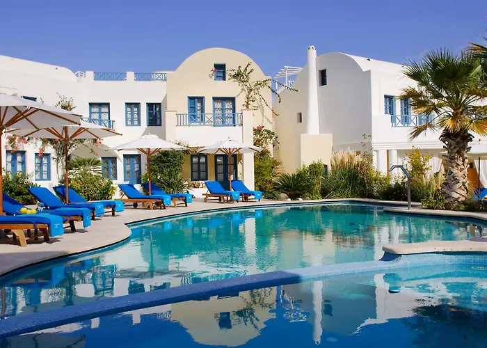 Kamari (Santorini) Hotels With Pool near Ancient Thera