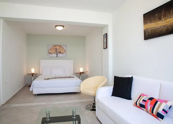 Boutique Luna Rossa Santorini Imerovigli