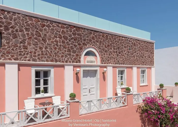 Museo Grand Hotel Oia 
