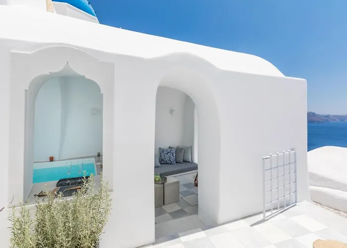 Namaste Suites By Oias Local Cavehouses