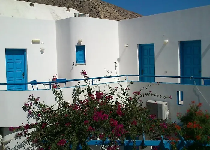 Semprou Rooms Perissa 